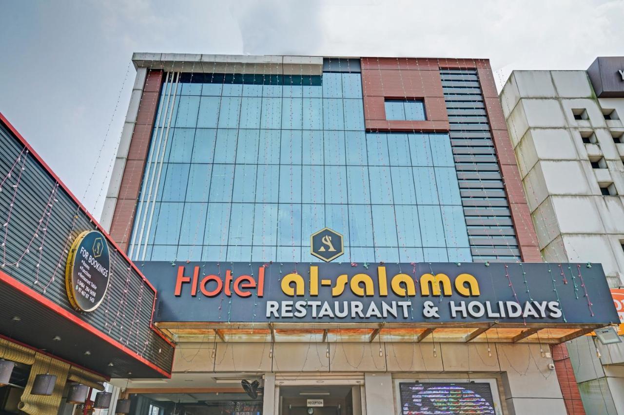 Capital O 87015 Hotel Al Salama Kochi Exterior foto